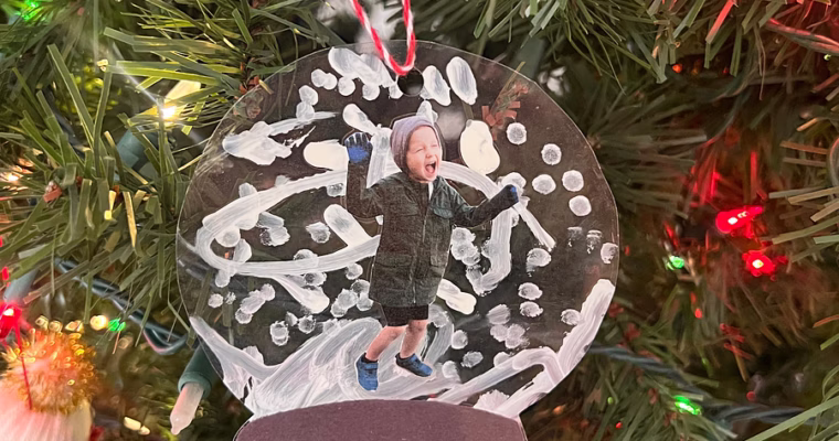 Personalized Keepsake: DIY Snow Globe Christmas Ornament Craft